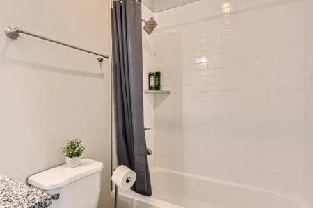 New Build 5 Min To Broadway Sleeps 10 Villa Nashville Dış mekan fotoğraf